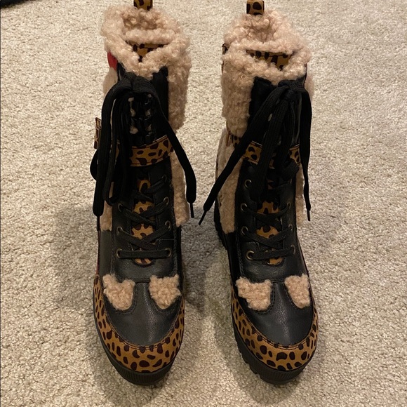 Bamboo women’s boots - Picture 2 of 6